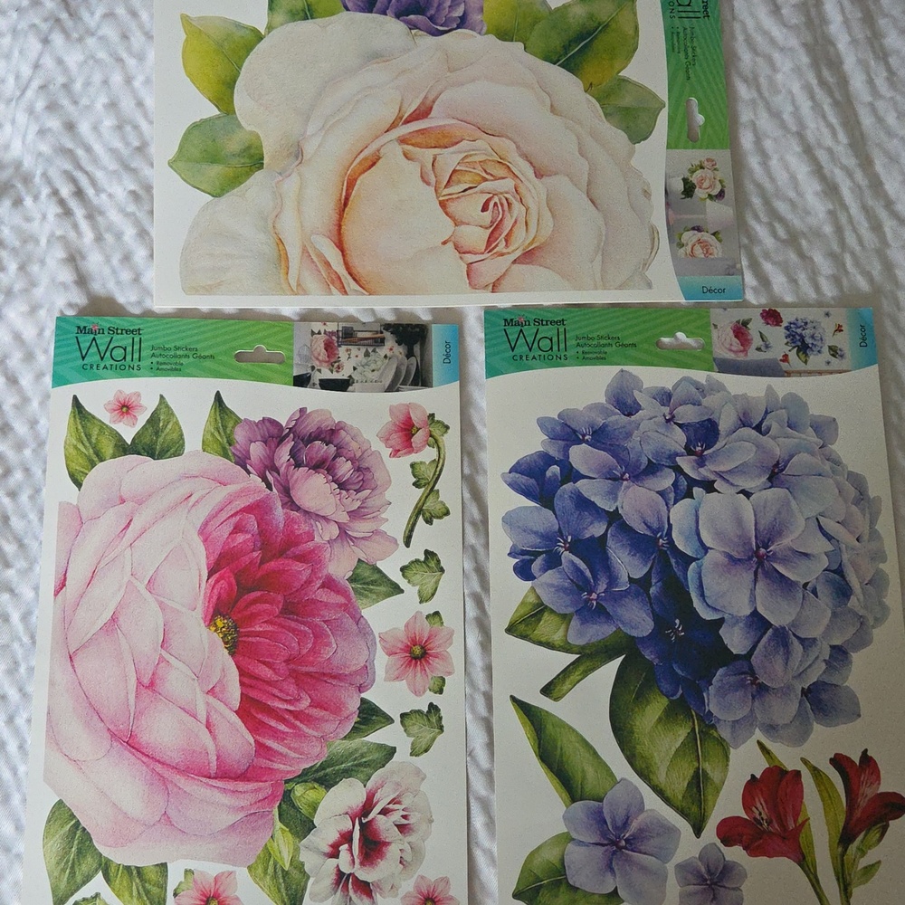 (3) Main Street Wall Creations Floral Wall Decals in Pink and Blue. NWT